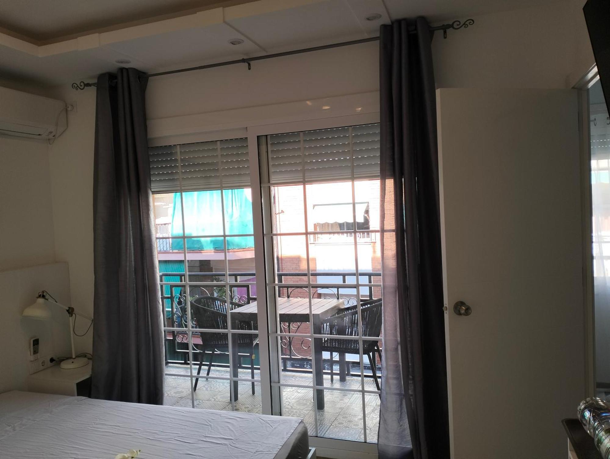 Ferienwohnung Warm Harbor Santa Coloma de Gramanet Exterior foto